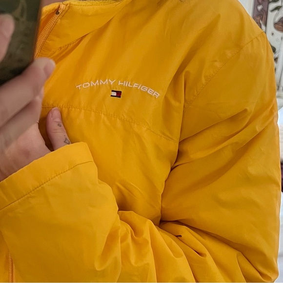 tommy hilfiger fleece lined puffer jacket - Picture 2 of 4
